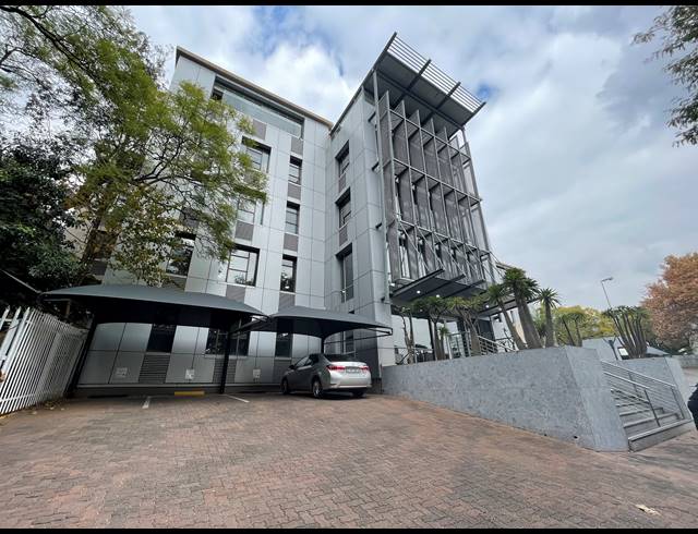 26M² OFFICE TO LET IN SANDTON CENTRAL